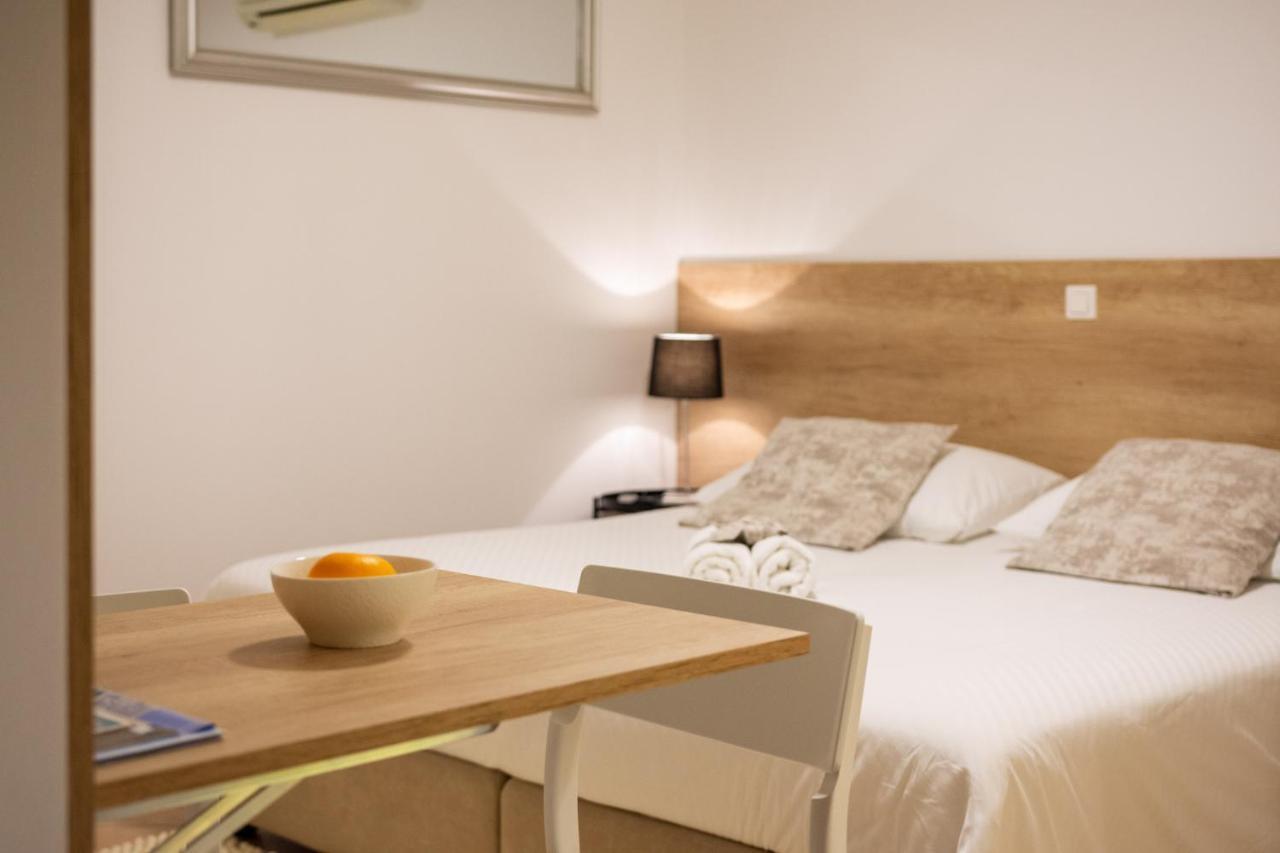 Apartments & Rooms Buble Trogir Buitenkant foto