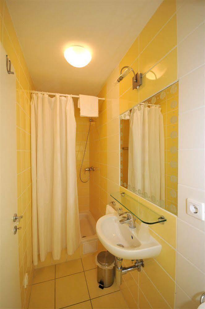 Apartments & Rooms Buble Trogir Buitenkant foto